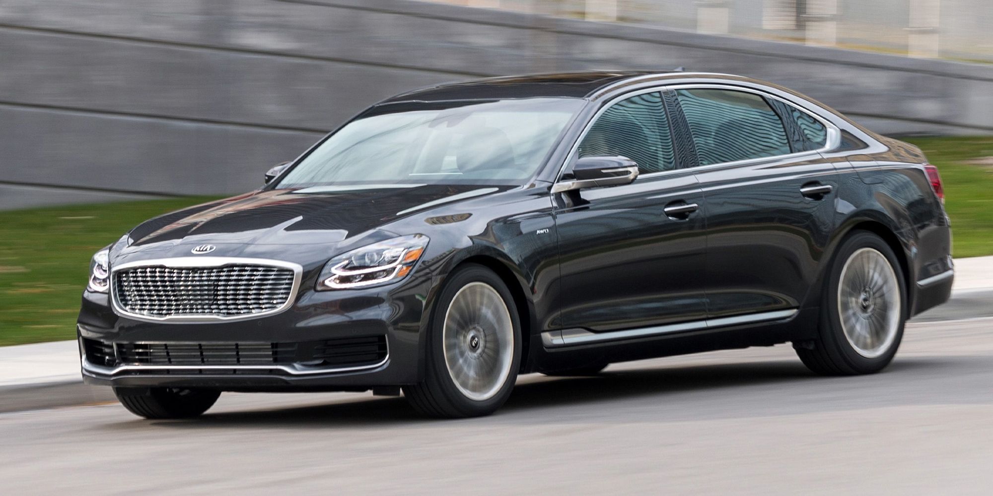 The second generation K900 on the move
