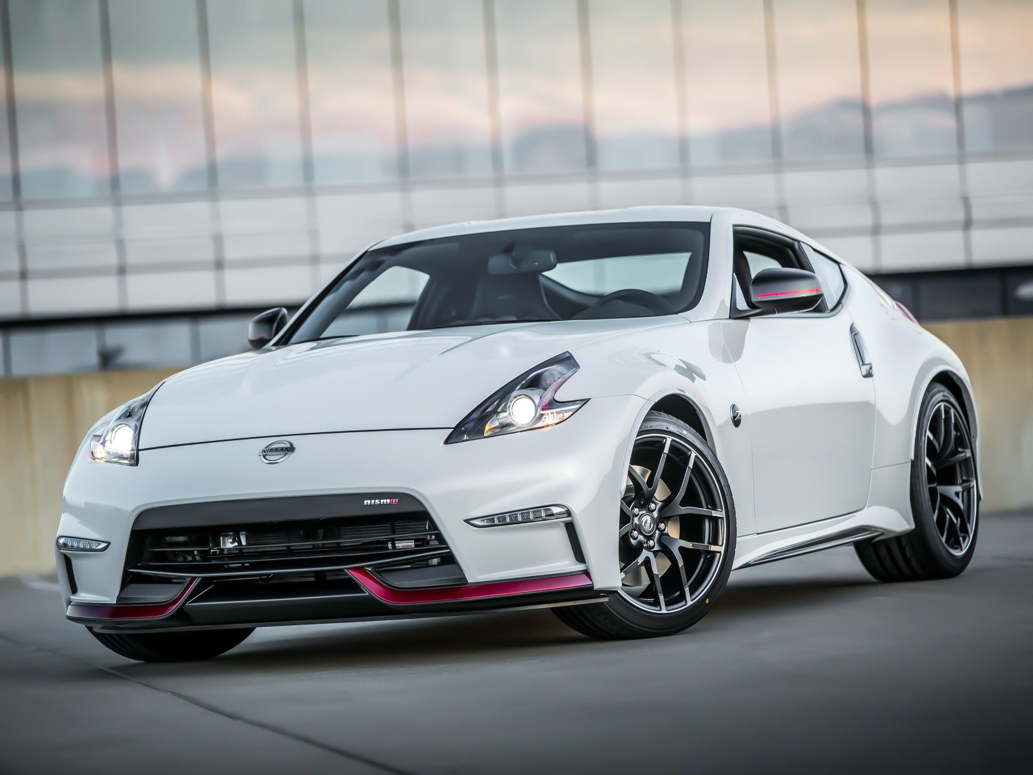 Nissan 370Z Nismo parked outside