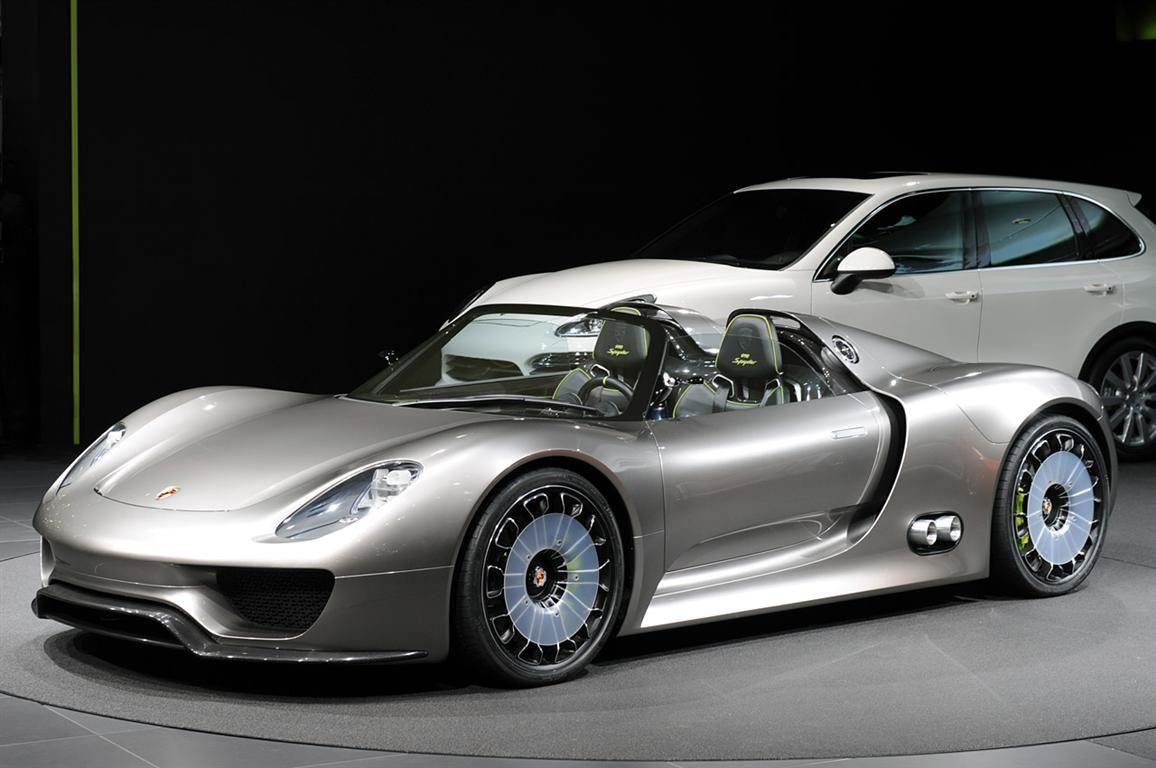 8 Concept Cars Whose Production Forms Are Nearly Identical