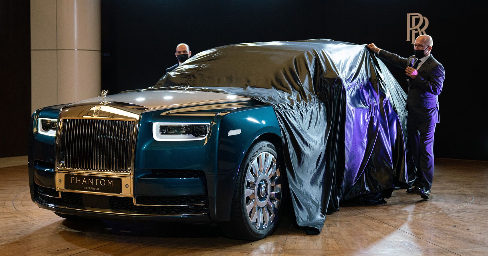 Rolls-Royce Phantom Iridescent of Opulence unveiling