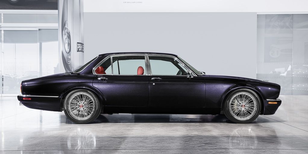 Jaguar XJ6