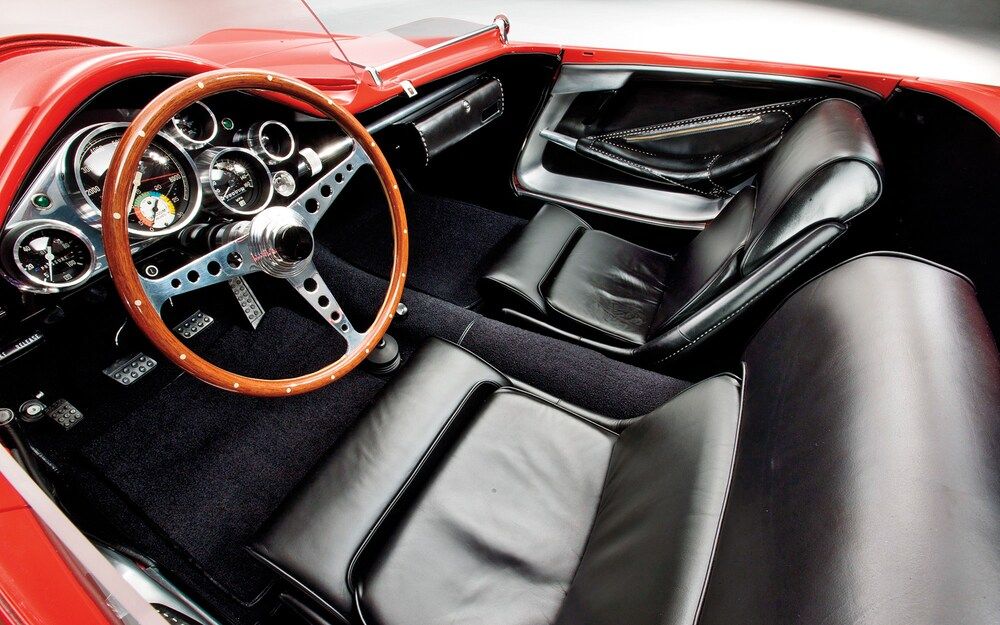 1960-Plymouth-XNR-Concept-Car-interior