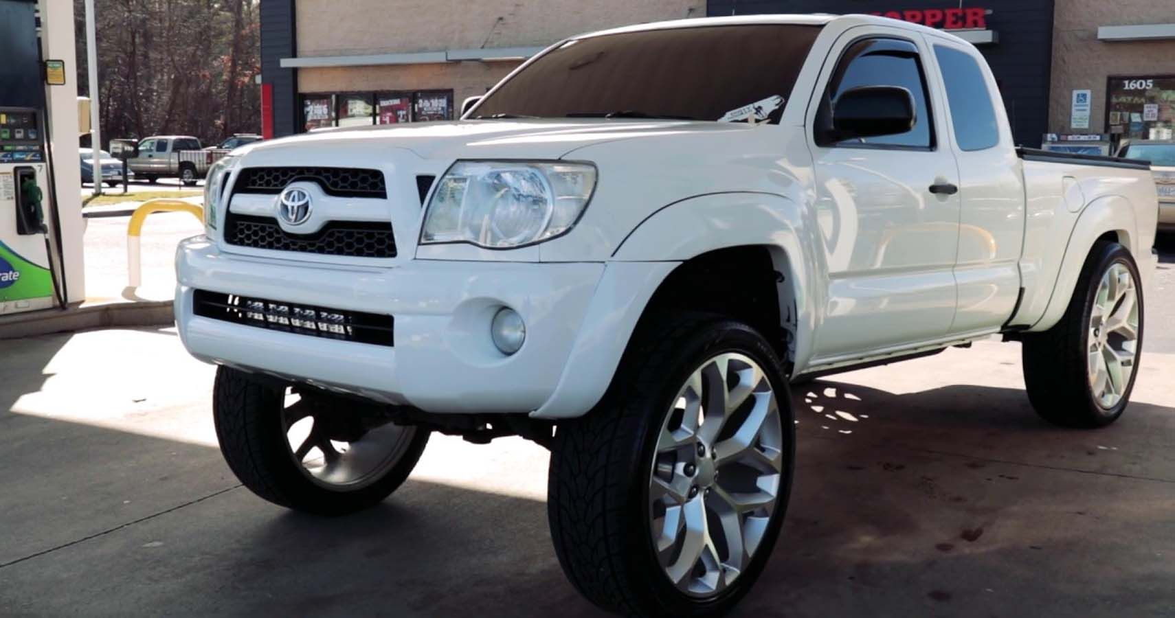 8 Best Squatted Trucks To Mod