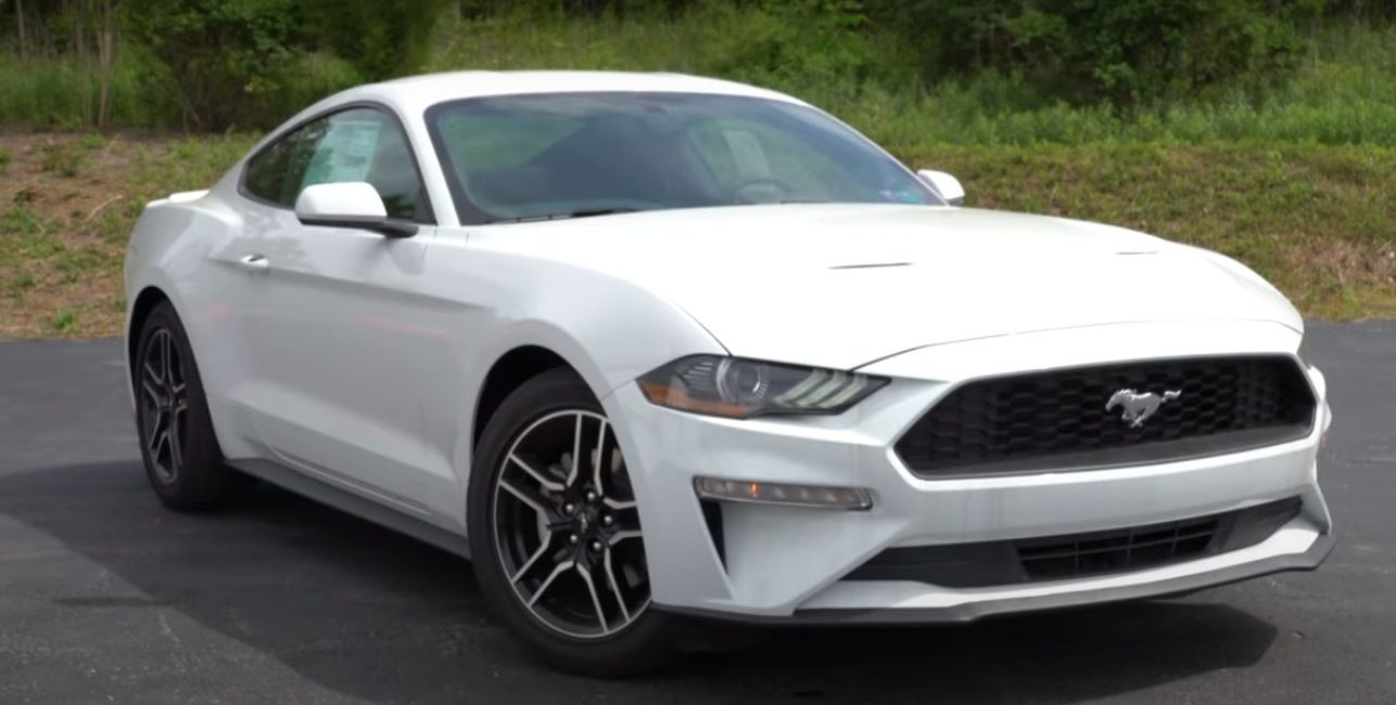 2020 Ford Mustang Ecoboost front