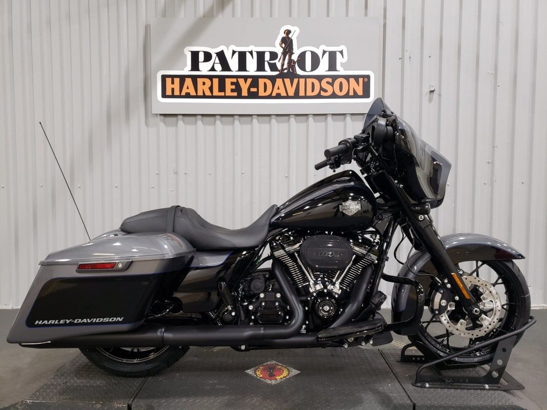 Street Glide®  Patriot Harley-Davidson®