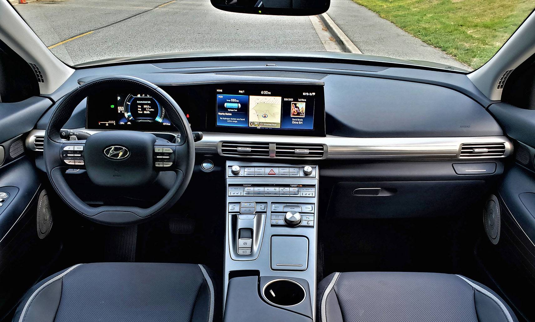 2021 hyundai nexo fuel cell review the most advanced production suv available