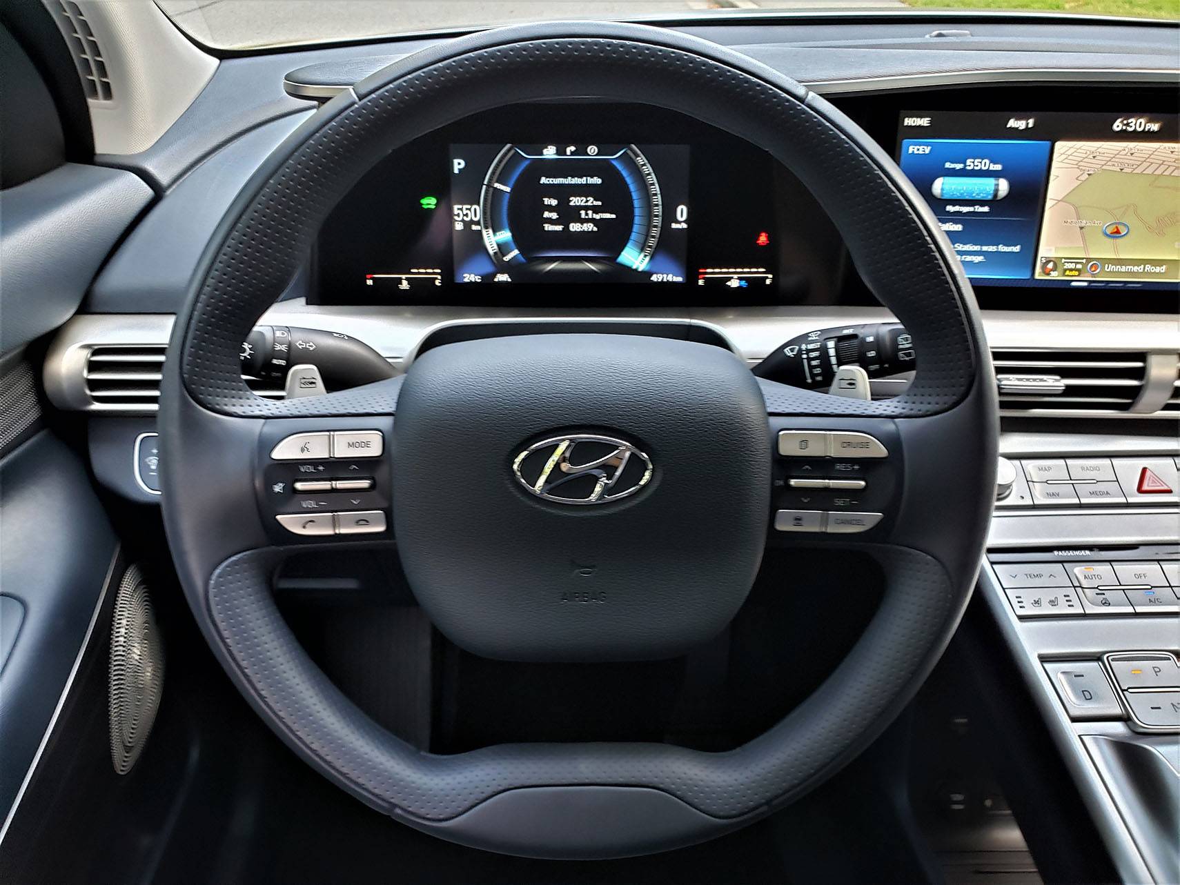 2021 hyundai nexo fuel cell review the most advanced production suv available