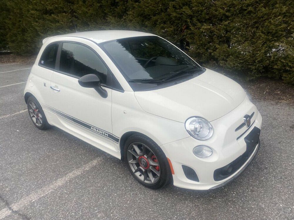 Auction Dilemma: Fiat 500 Abarth Vs Mini Cooper S