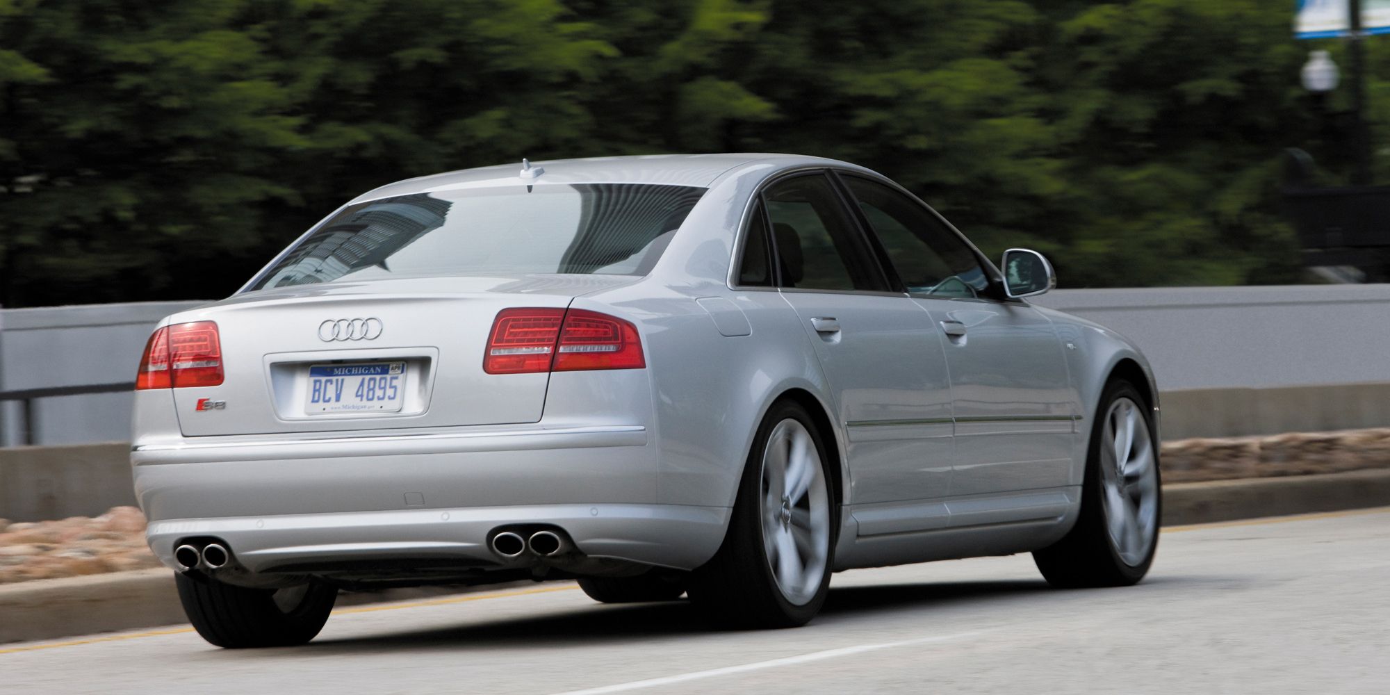 The rear of a D3 Audi S8