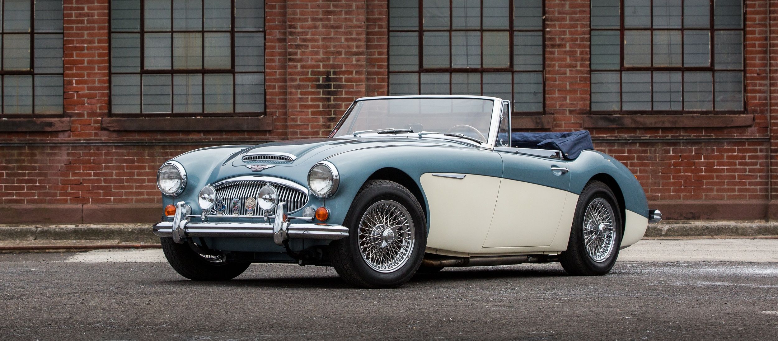 Austin-Healey 3000 parked outside