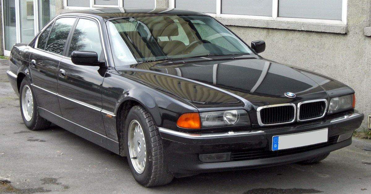 Here's Why The BMW E38 7 Series Is Now A Luxury Bargain