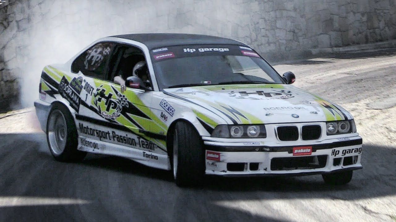 BMW M3 (E36) parked on drift track