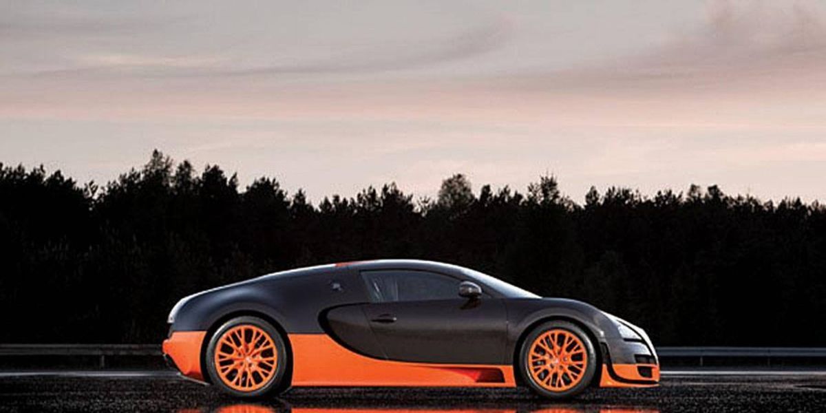 Bugatti Veyron photo