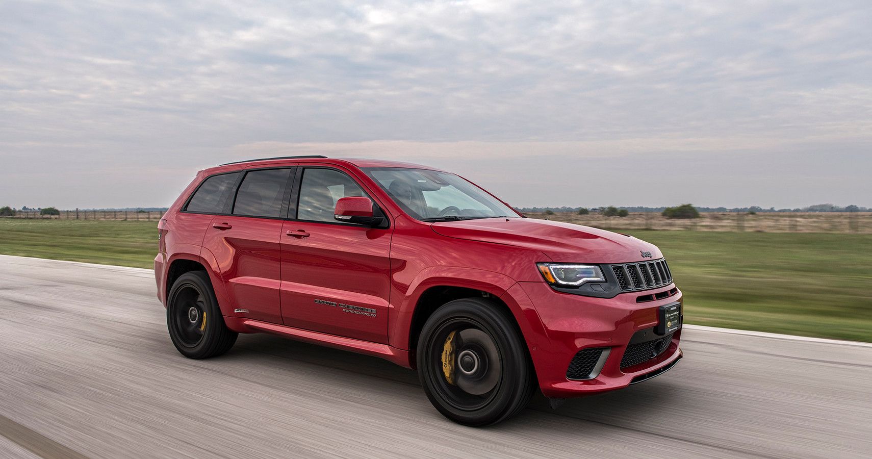 Here's Why You Should Consider The 2021 Jeep Grand Cherokee Trackhawk