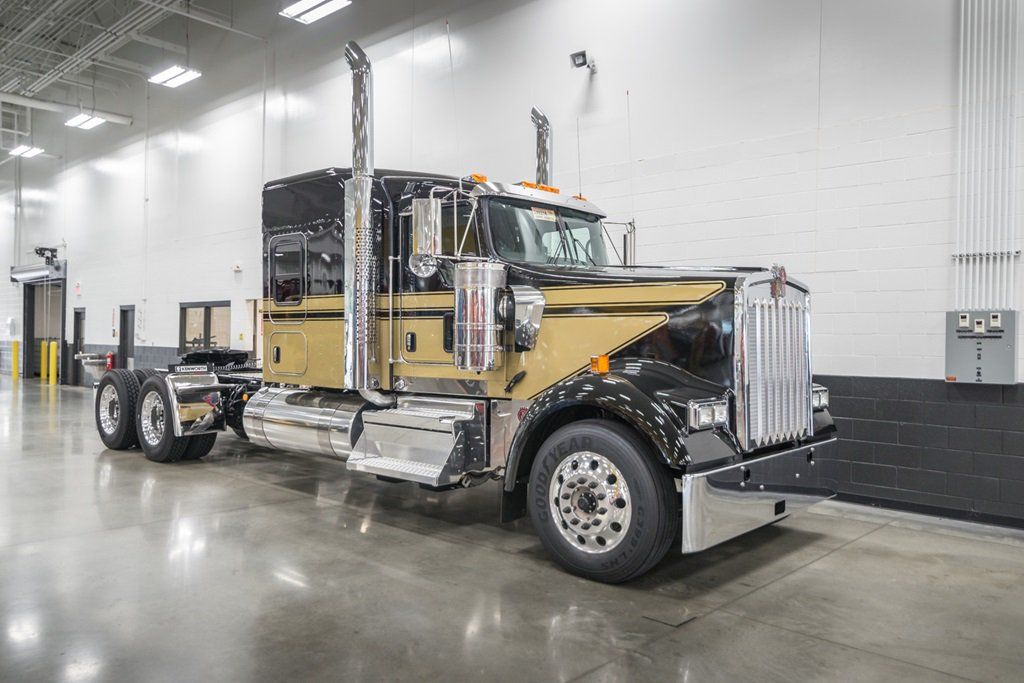 Kenworth 2019 - A replica from Smokey and the Bandit