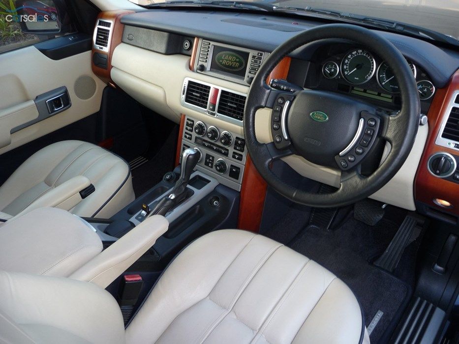 Land Rover Range Rover L322 Interior