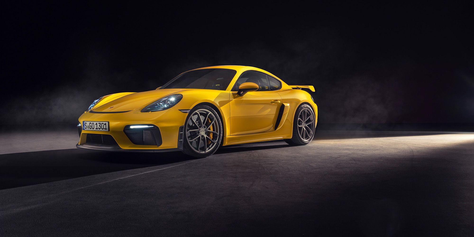 The front of the 718 Cayman GT4
