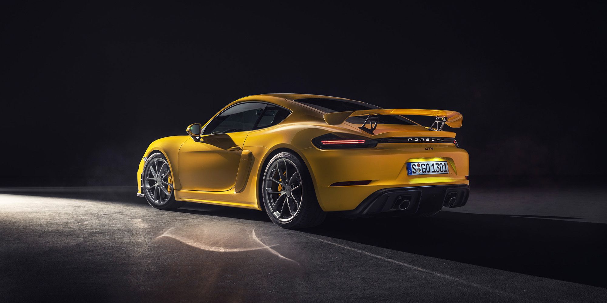 The rear of the 718 Cayman GT4