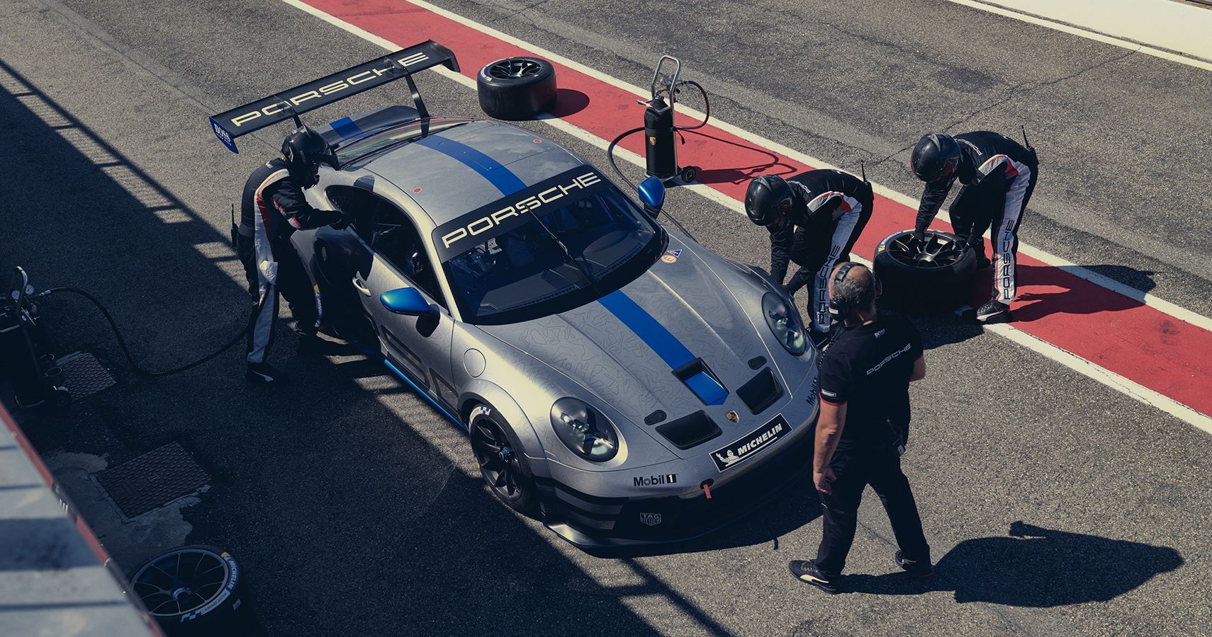Porsche 911 GT3 Cup team