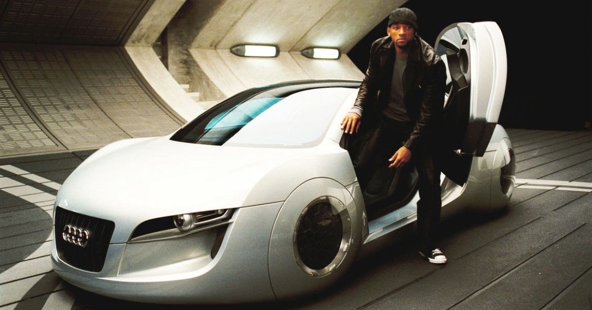 2004 Audi RSQ and Will Smith fromt the Movie I, Robot