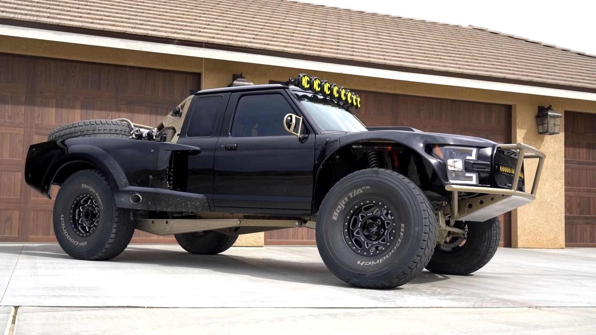 Trophy Truck Chevrolet Blazer