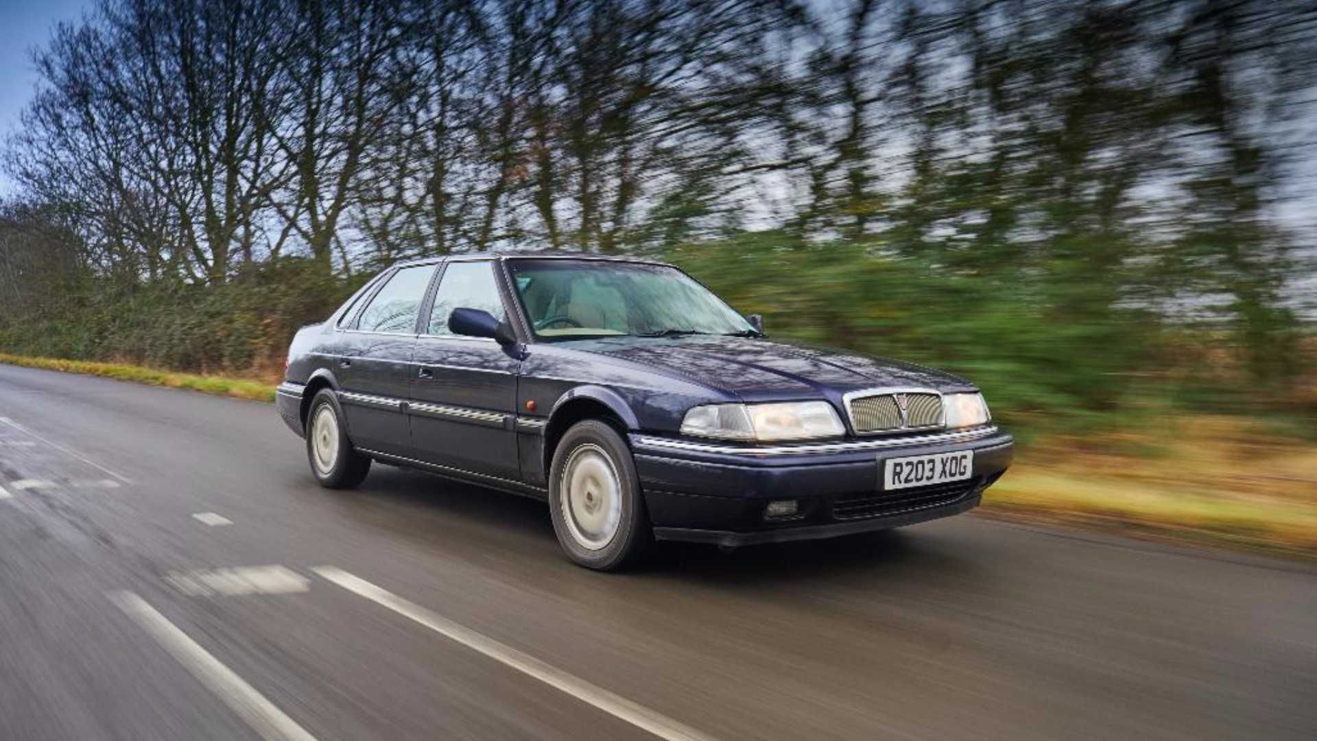 Rover 800 on the road