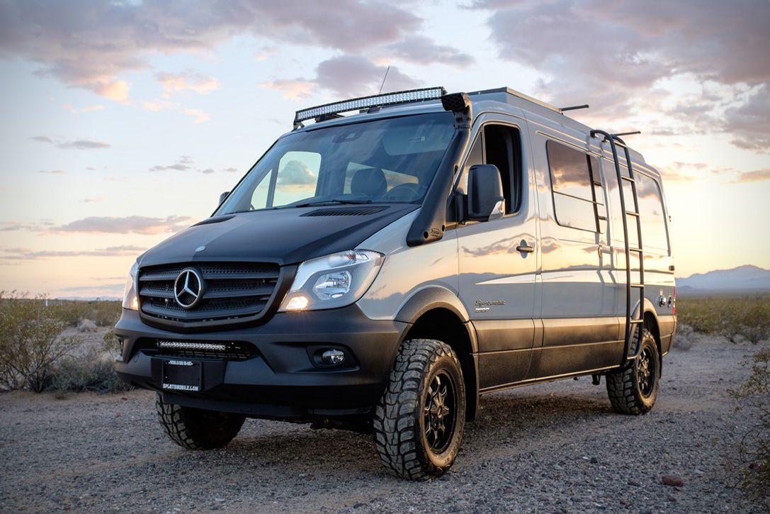 going off-road with the Sportsmobile Mercedes-Benz 4×4 Sprinter