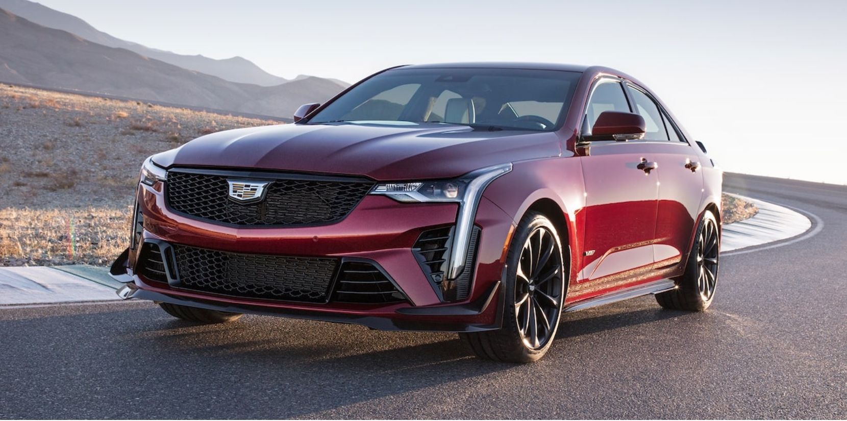 Cadillac CT4V CT5V Series Sedan Performance Specifications New Vehicle Release 2022