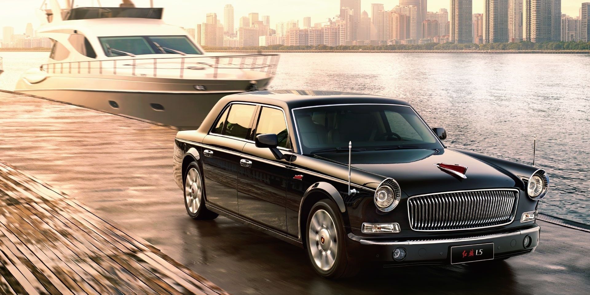 8 Most Luxurious Cars That Aren't A Rolls-Royce