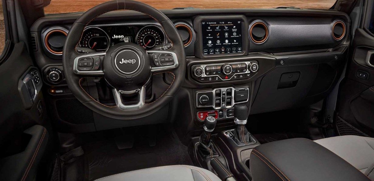 The Interior Of The 2022 Jeep Gladiator