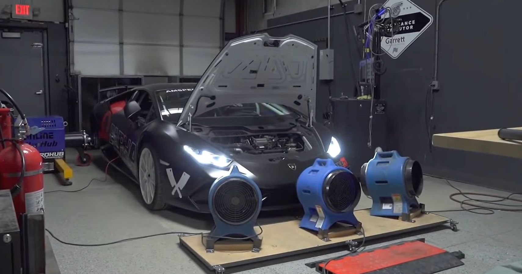 Watch This RecordBreaking 3,000HP Huracan Rip On The Dyno