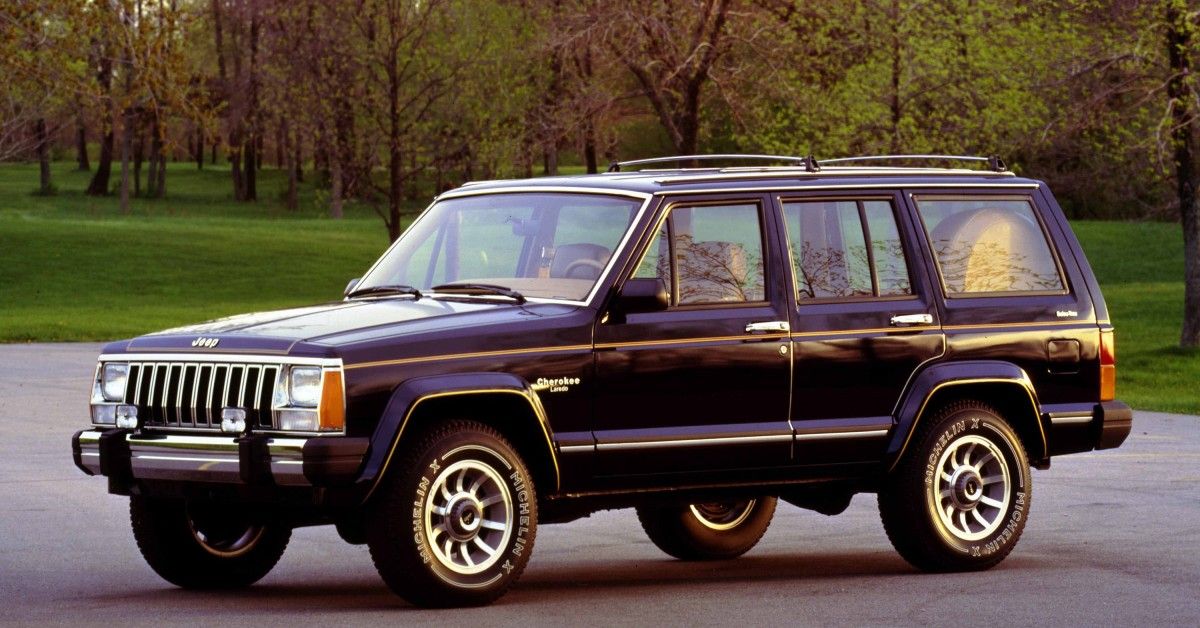An Image Of A Brown 1st Gen Jeep Grand Cherokee