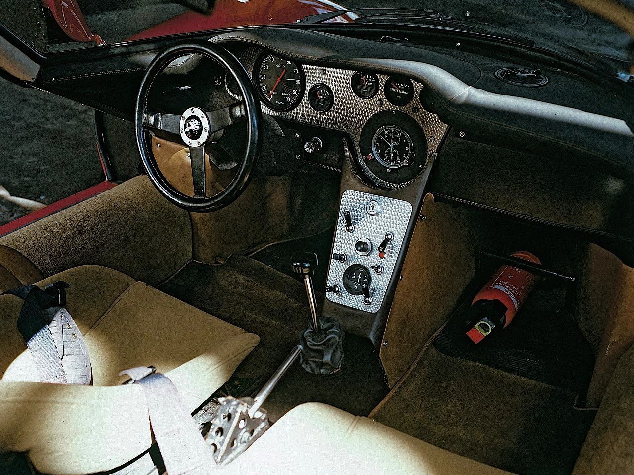 An Image Of 33 Stradale's Interior