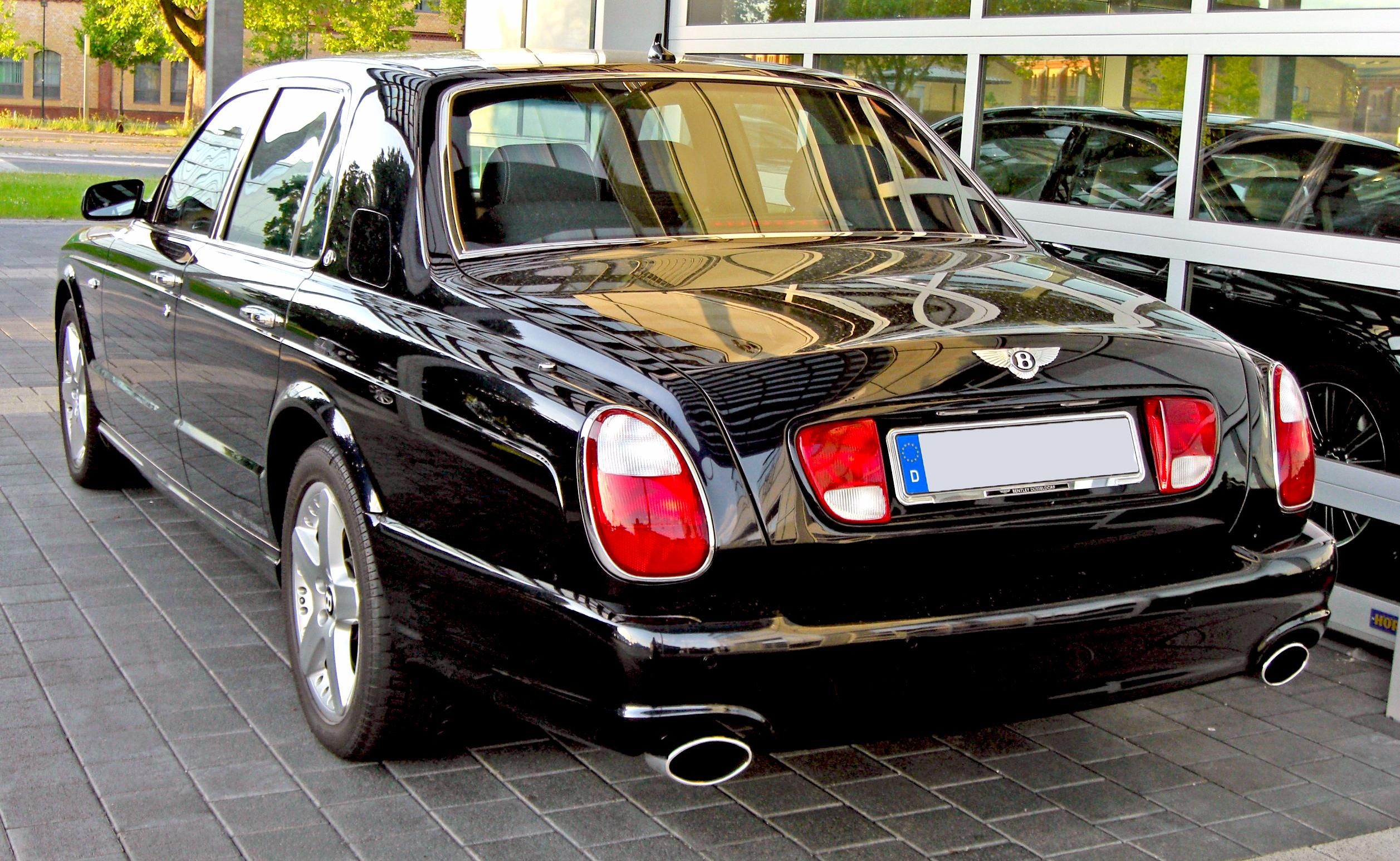 A Detailed Look Back At The Bentley Arnage