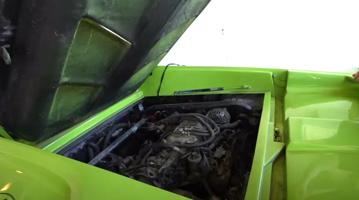 Fake lime green Lamborghini with GM 3800 V6 motor