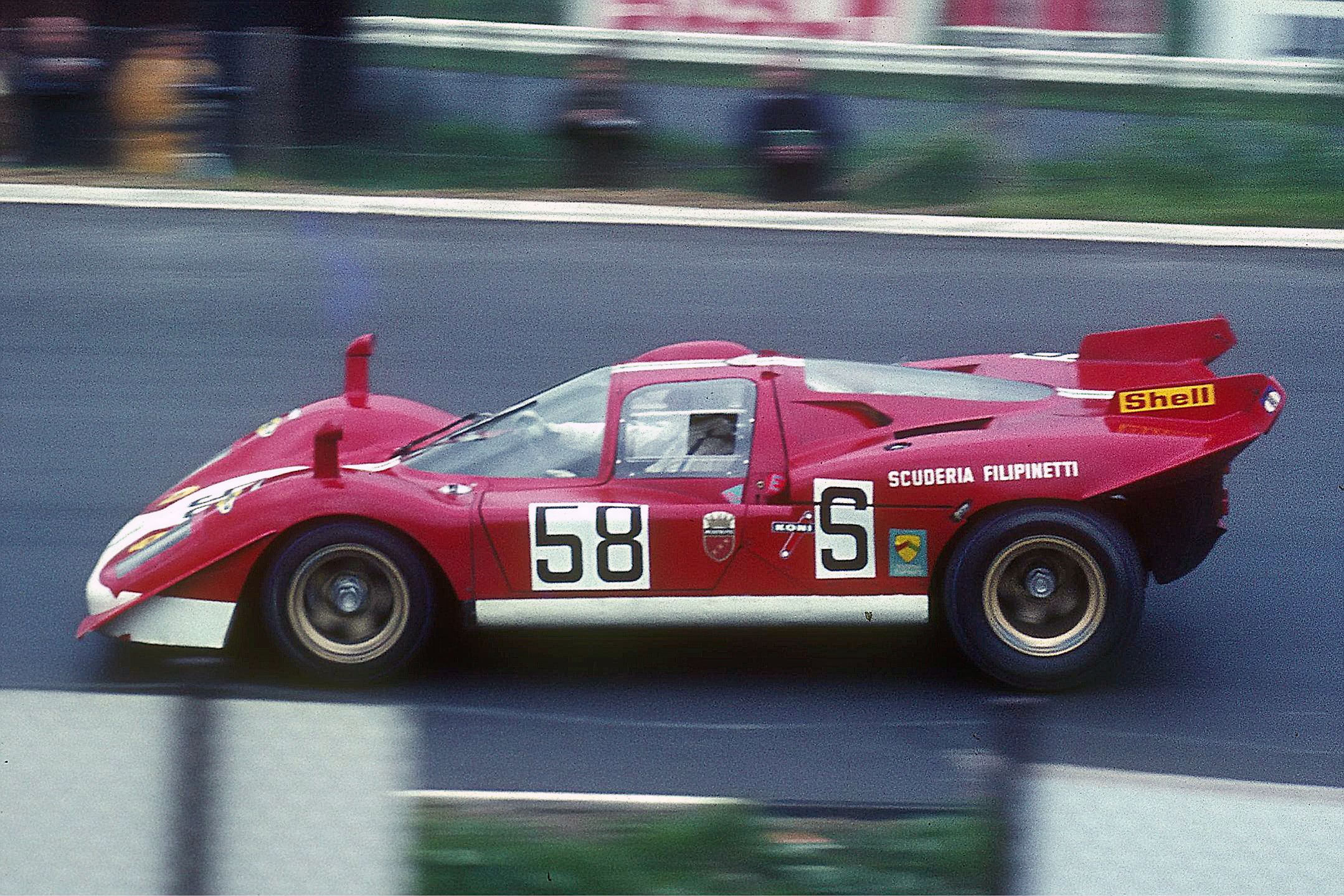 A Ferrari 512 S, the car on which the Modulo was based