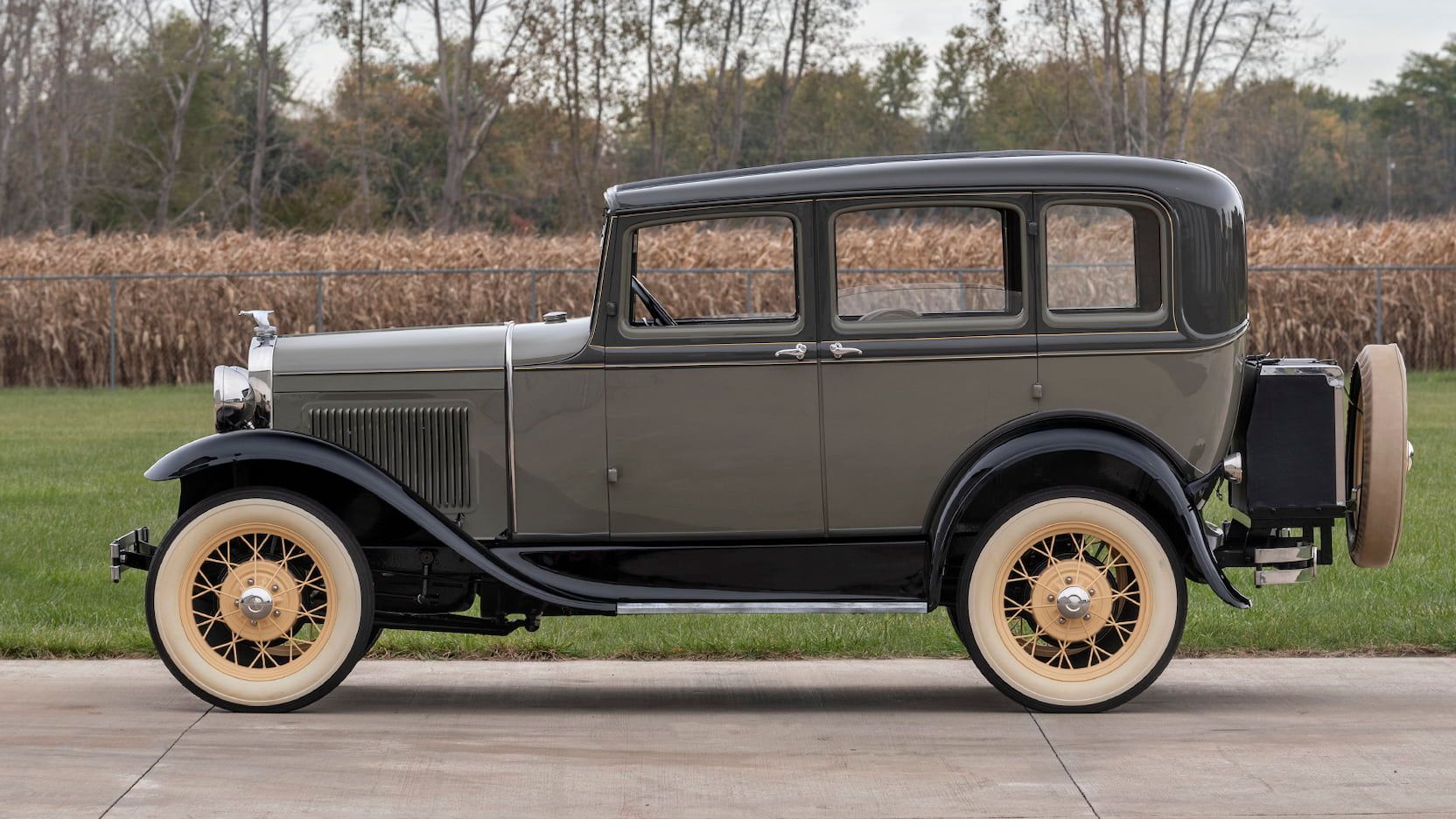 Ford Model A, side view