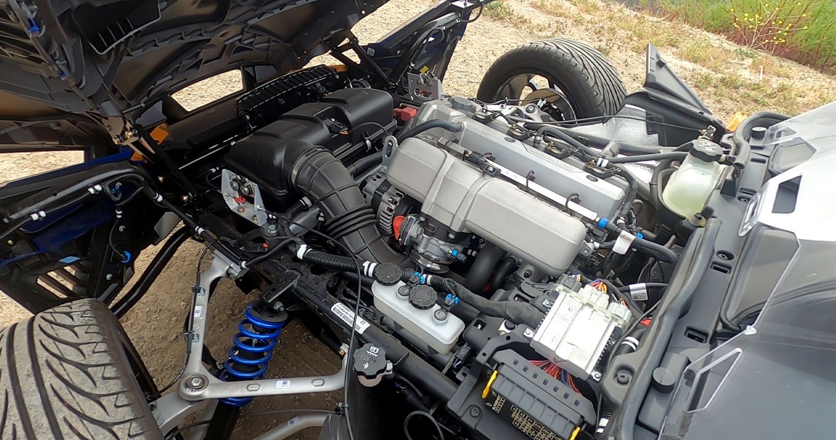 Review Honing HeelToe Skills In A StickShift Polaris Slingshot