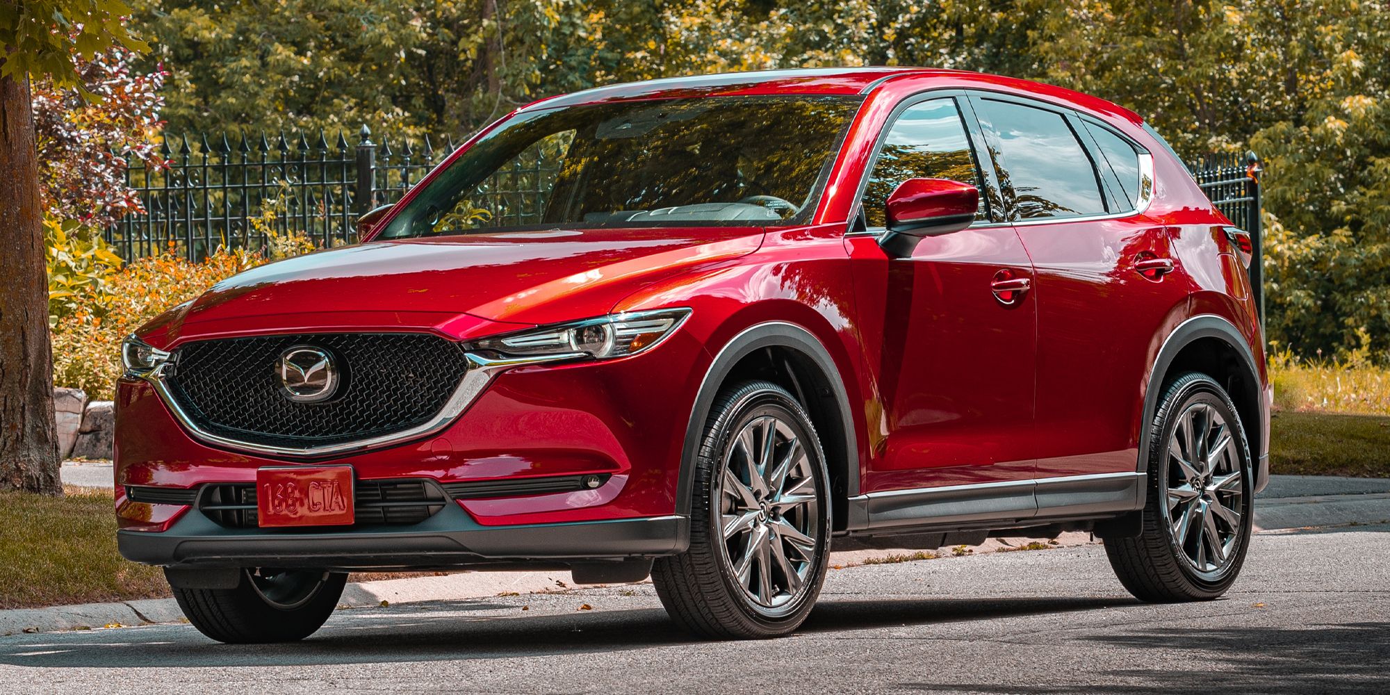 Front 3/4 view of the latest CX-5