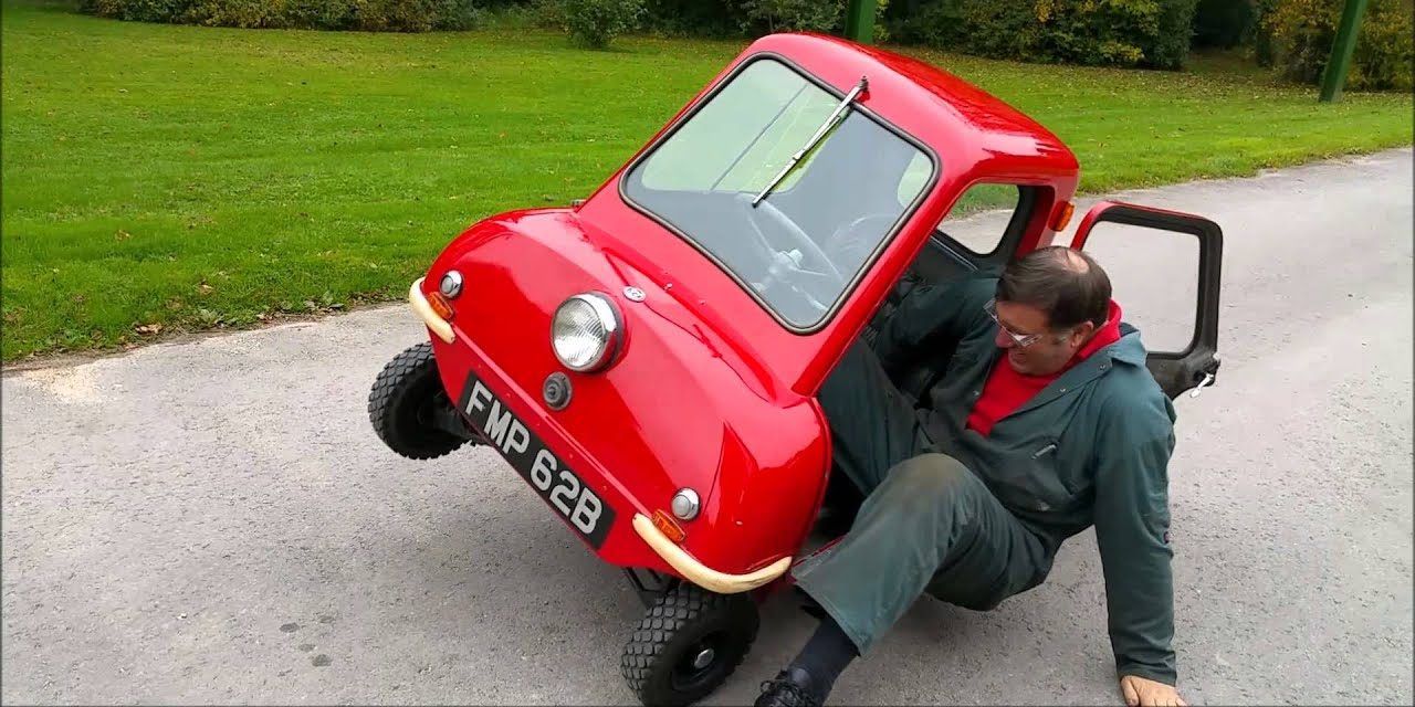 Falling out of a Peel P50