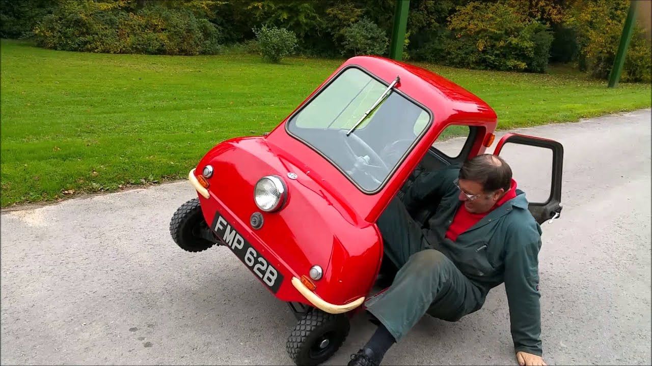 Falling out of a Peel P50