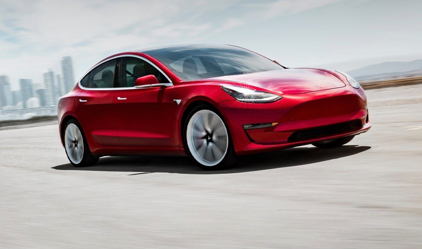 5 Reasons Why Teslas Are Overhyped (5 Reasons Why We Actually Want One)