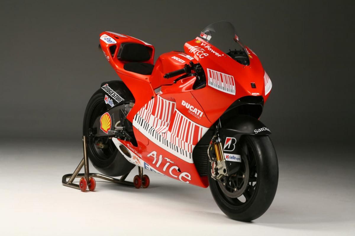 2 stroke motogp bikes