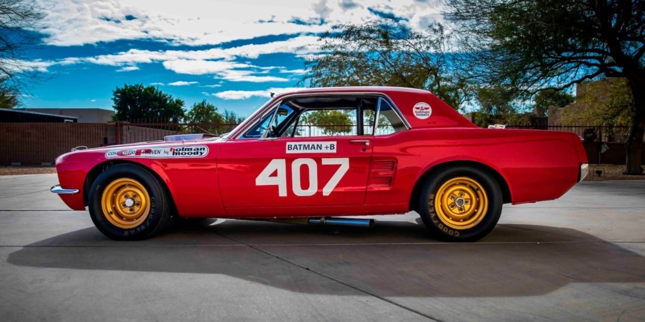 Ford Mustang Race