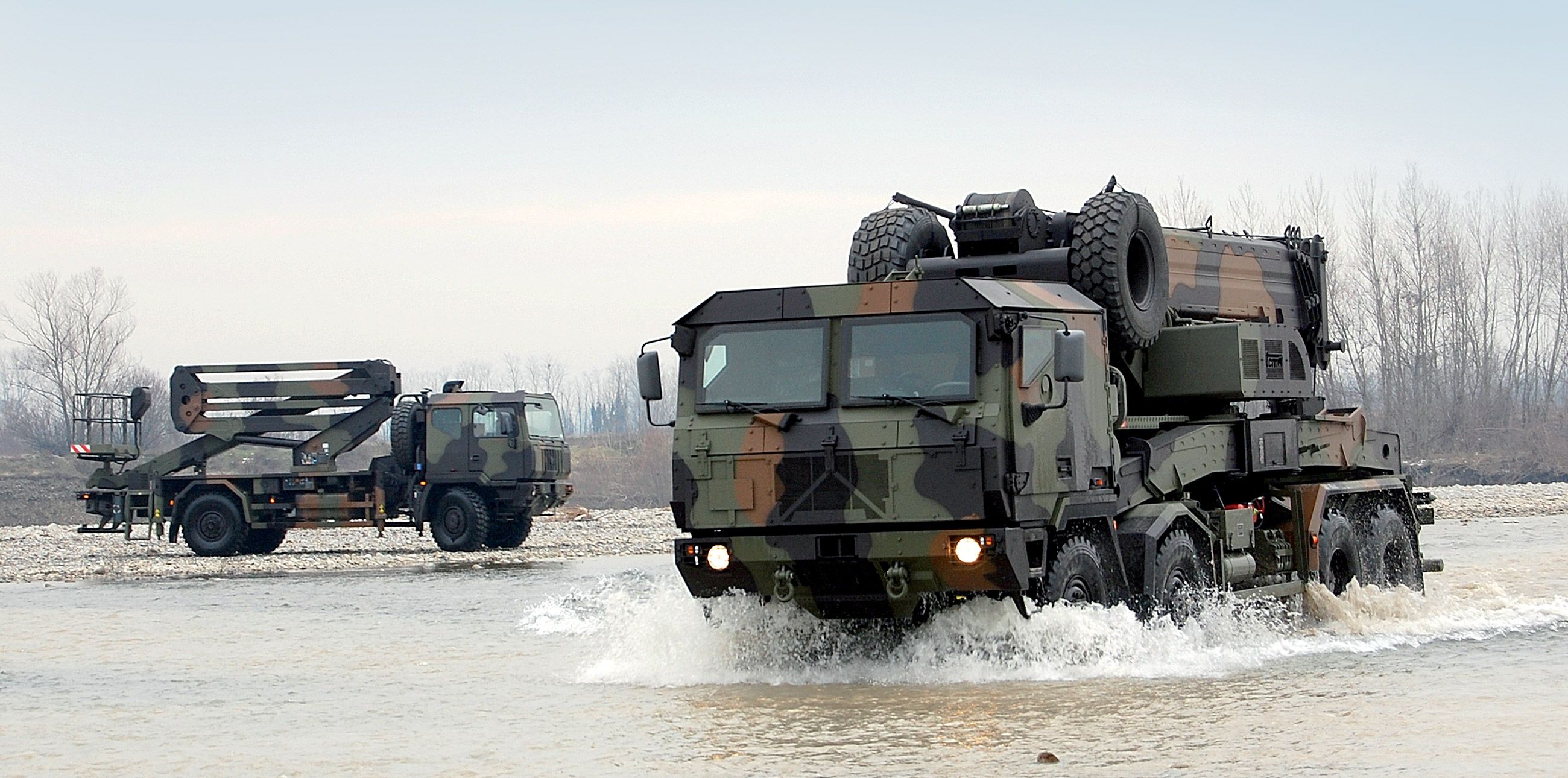 iveco military vehicles