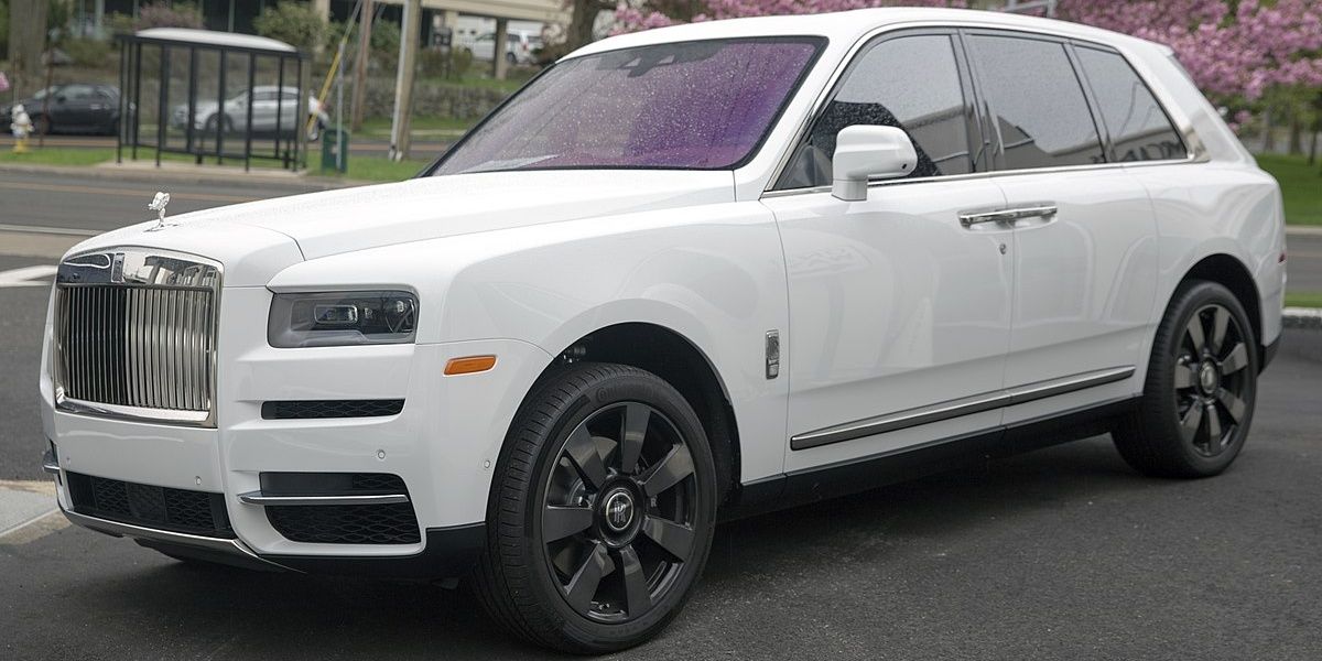 Rolls-Royce Silver Wraith, James Bond Wiki