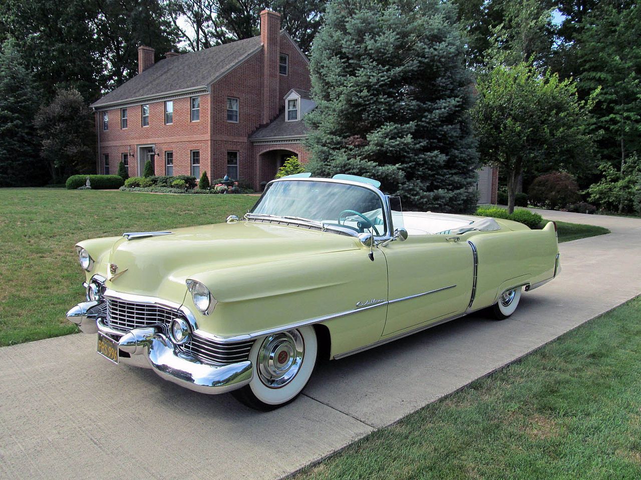 Green 1954 Cadillac Series 62 Convertible