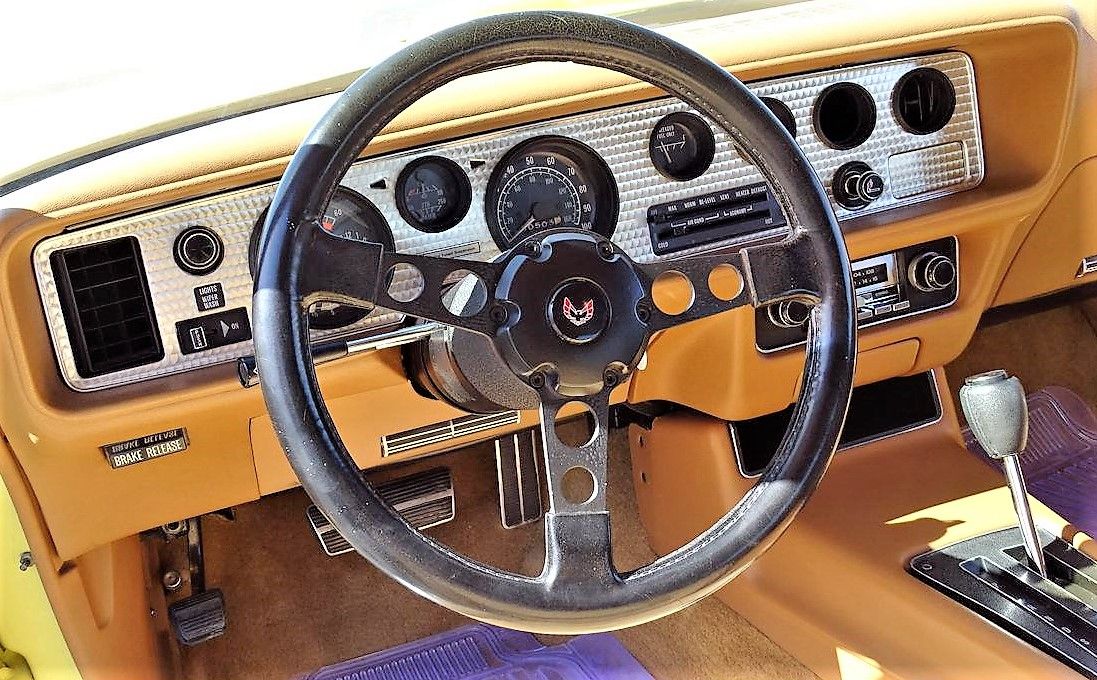 10 Coolest Muscle Car Steering Wheels In The Industry