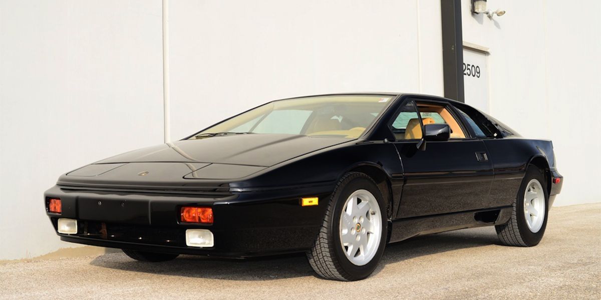 A Black Lotus Esprit - 1988