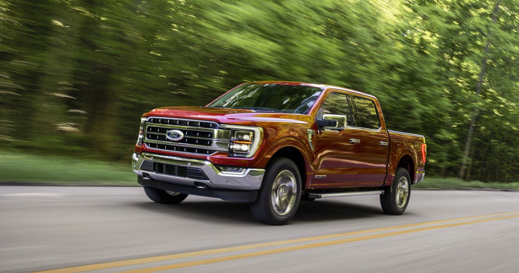 2021 Ford F-150 front third quarter view